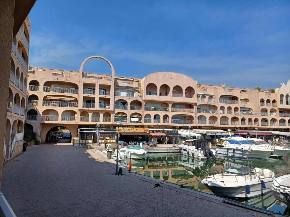 La Gavine studio vue mer Hyères Esterno foto
