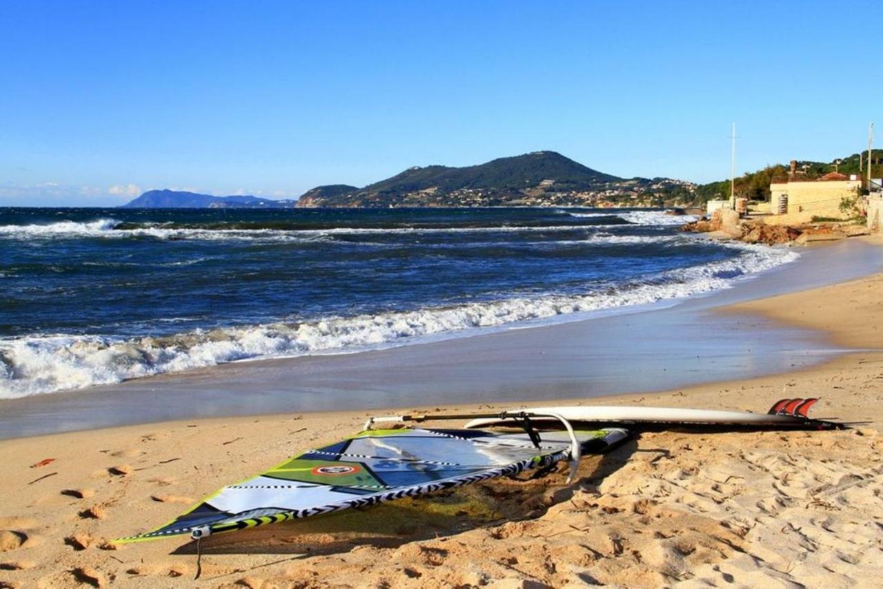 La Gavine studio vue mer Hyères Esterno foto