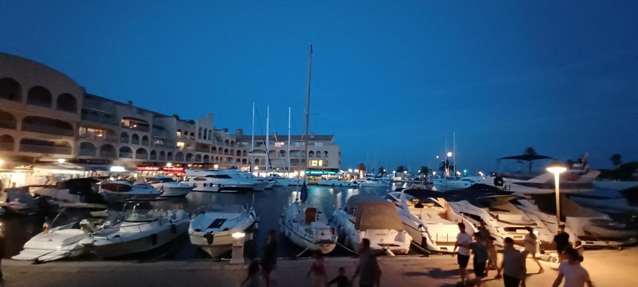 La Gavine studio vue mer Hyères Esterno foto