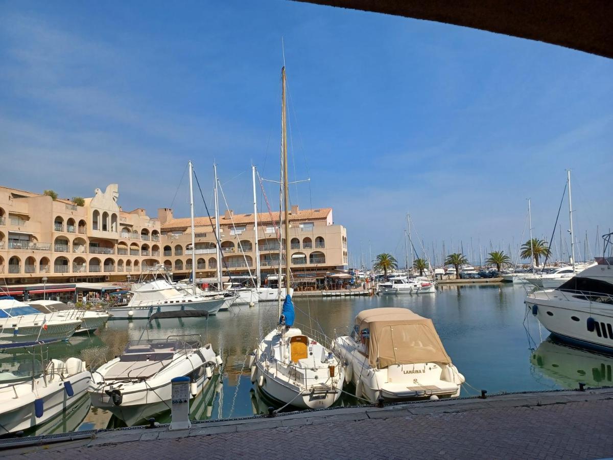 La Gavine studio vue mer Hyères Esterno foto